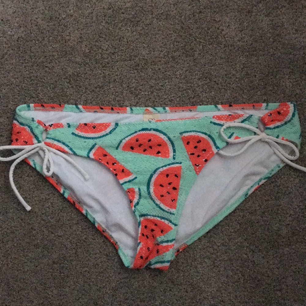 XL Bikini 💡2/$10bottoms watermelon print